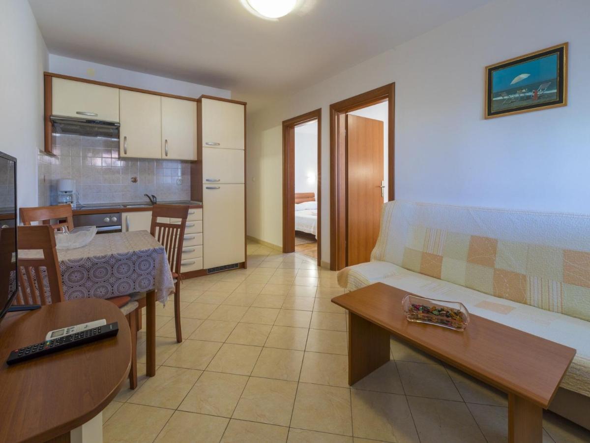 Apartments Dino Цриквеница Экстерьер фото